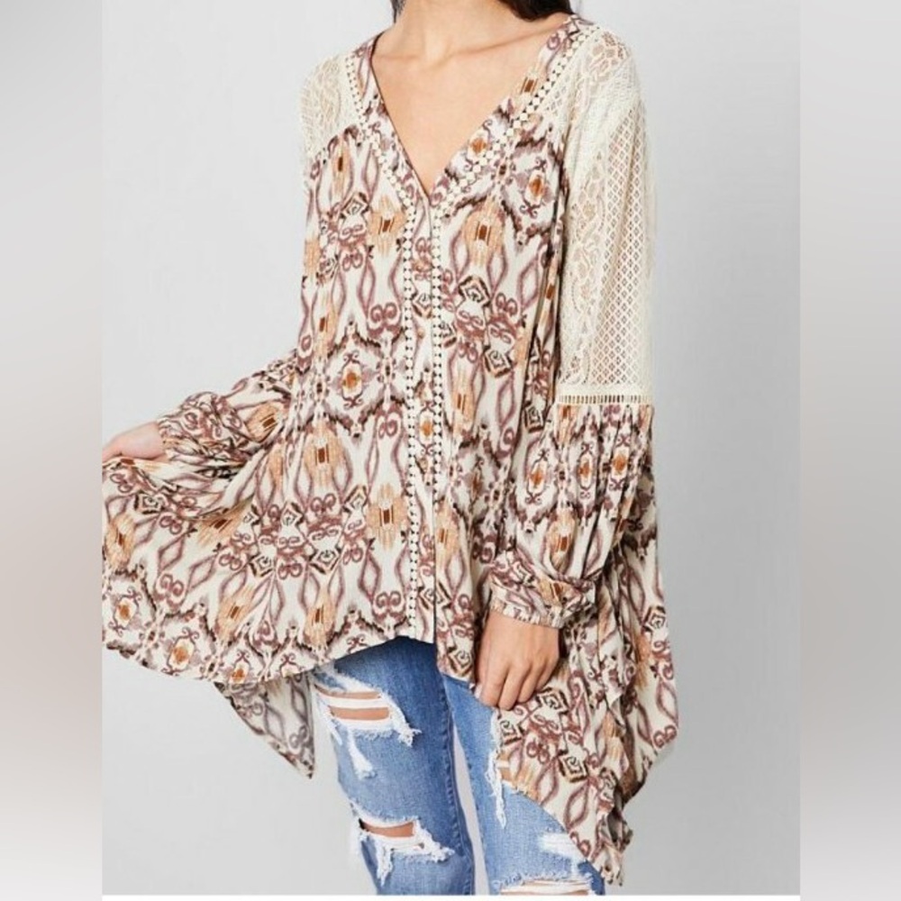 Gimmicks by BKE Bohemian Button-Down